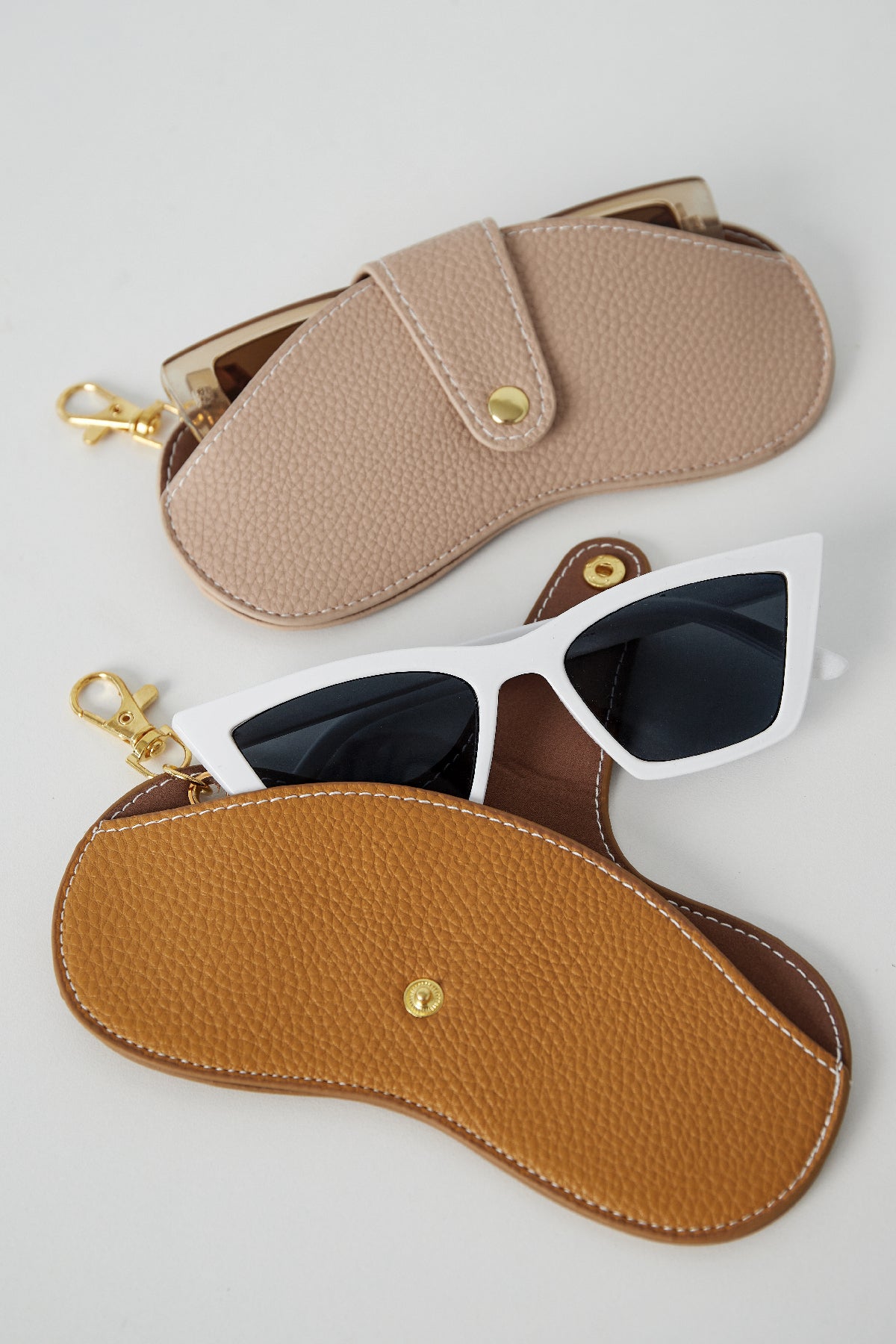 Shanti zonnebrillenhoesje met clip-on